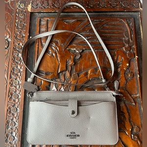 Coach Noa Pop Up Messenger in Heather Grey